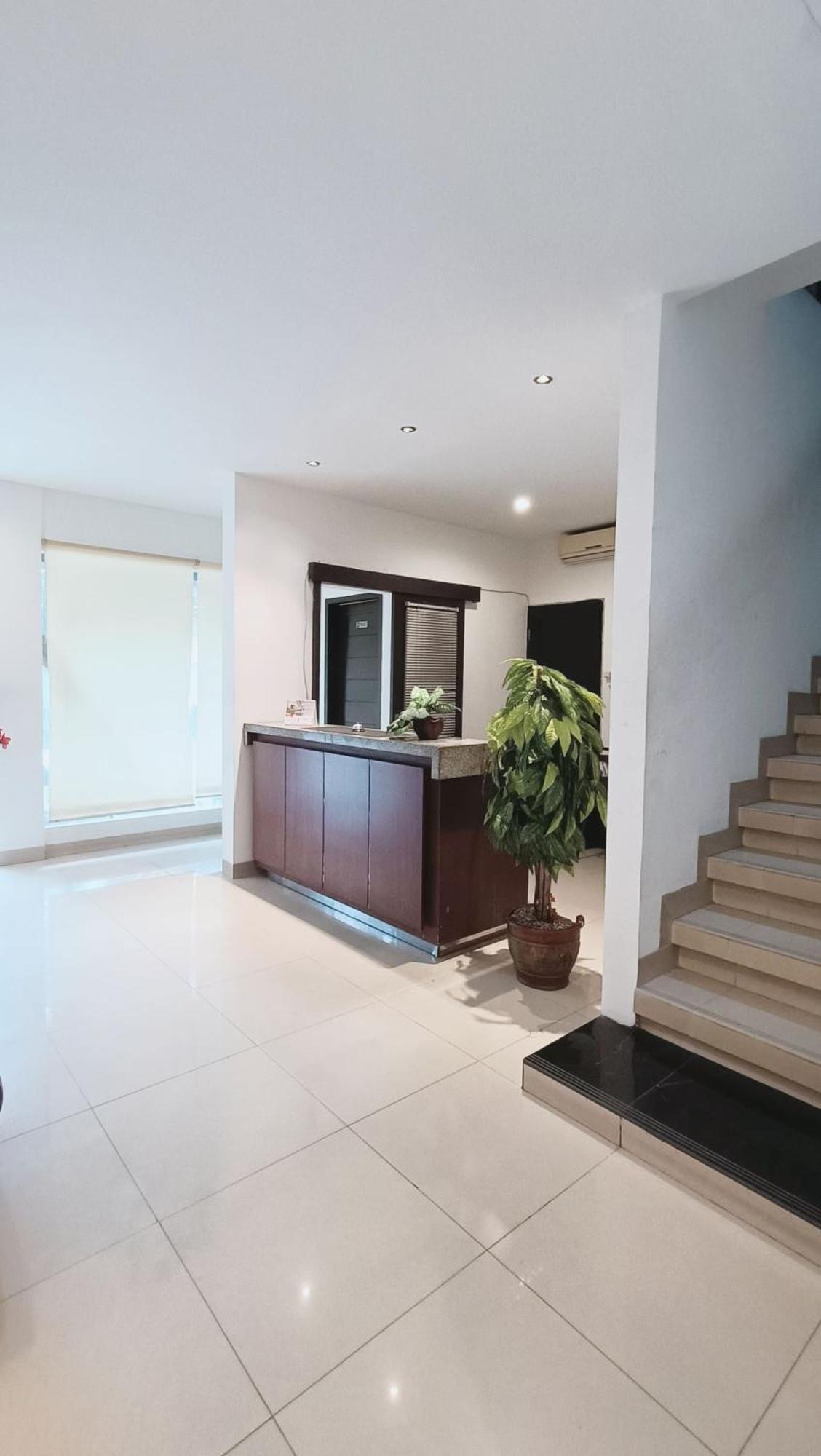 VI Hotel Bandung Exterior photo